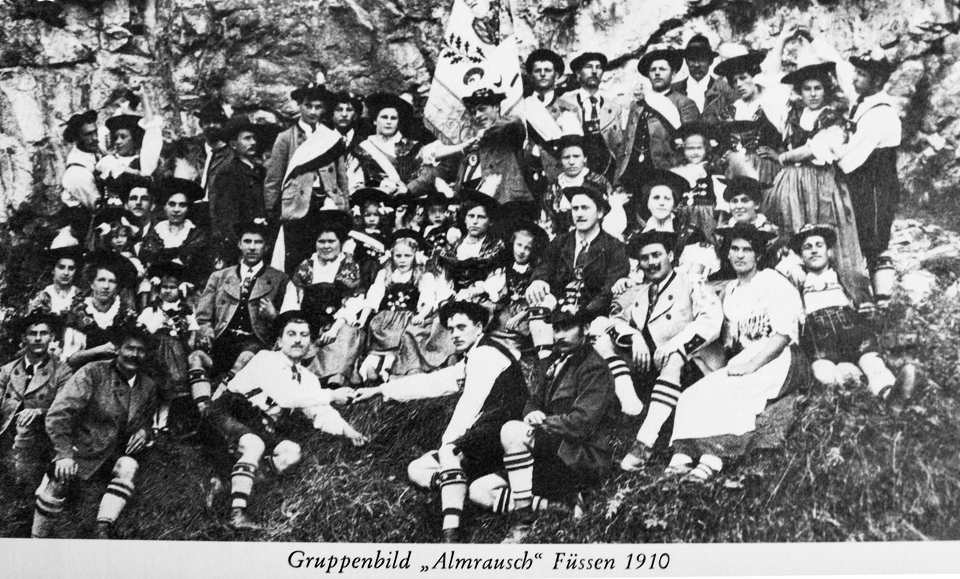 Gruppenbild Almrausch 1910